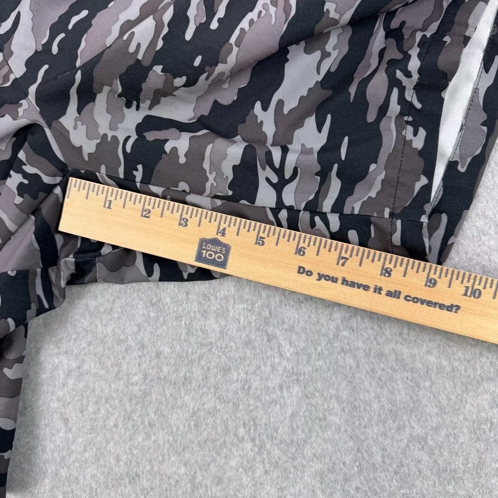 Nike Dri-FIT Training Shorts Mens Large Gray Camo Running Gym 32x9 685236-010